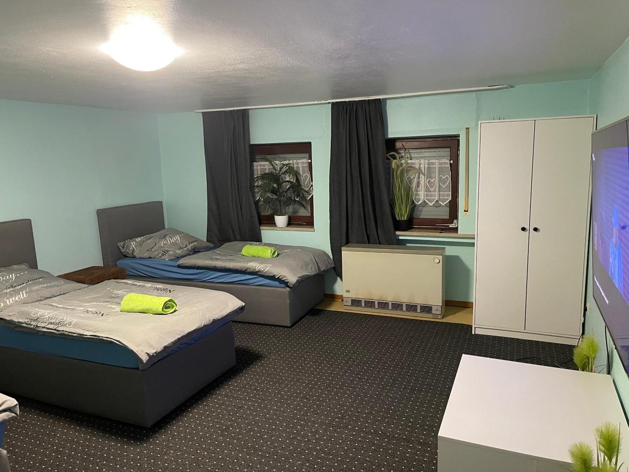 Chambre Avec 3 Lits Trier Bagian luar foto