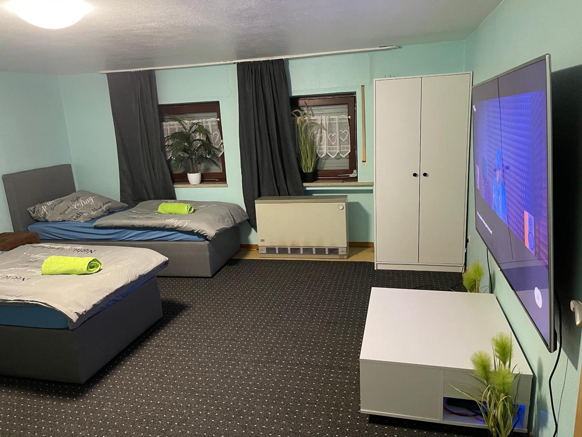Chambre Avec 3 Lits Trier Bagian luar foto
